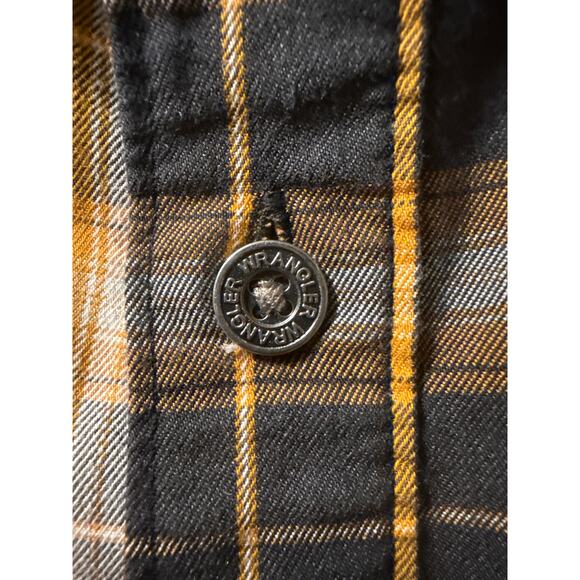 Vintage Wrangler ATG Long Sleeve Shirt, Excellent - Picture 4 of 5